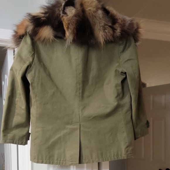 GRYPHON Women's Army Green Coat with Fox Fur Collar - Picture 2 of 4